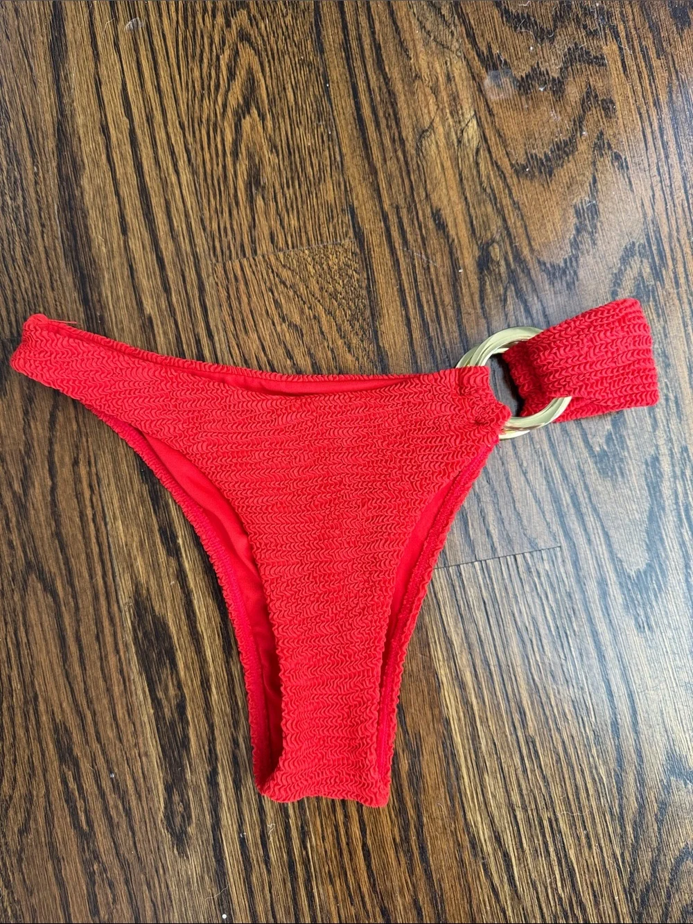 Brand new Monday swimwear chile pepper crinkle Bronte bottom